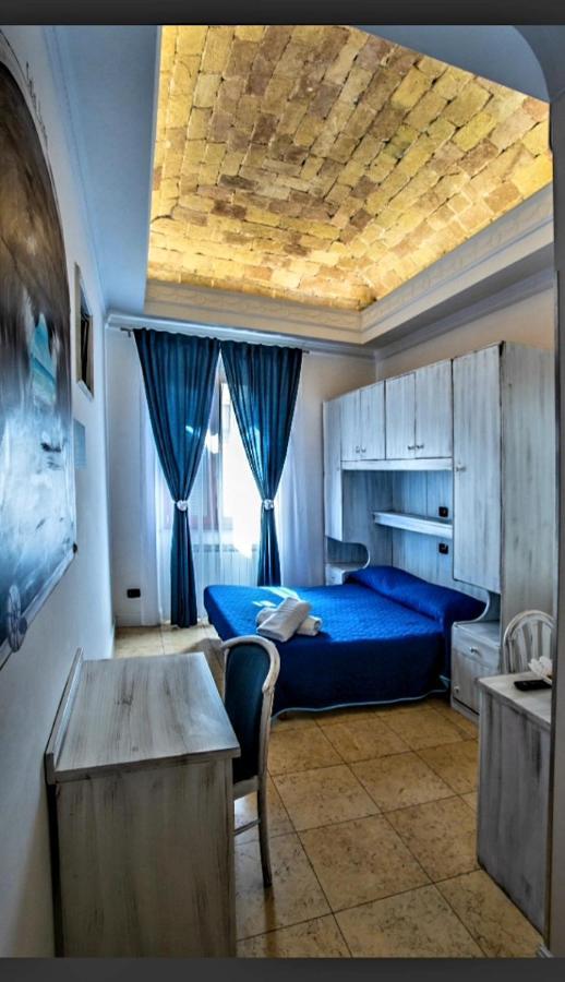 Golfo Di Orosei Rooms Roma Exterior foto